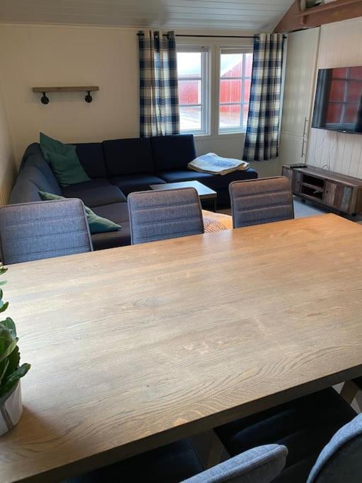 Close To Sea, Central, Rent A Boat, Mountain Hike, Wifi, Free Parking Haug Eksteriør bilde