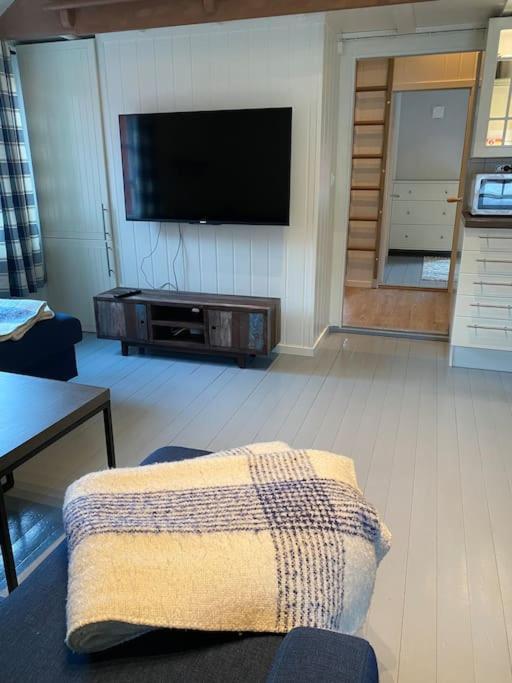 Close To Sea, Central, Rent A Boat, Mountain Hike, Wifi, Free Parking Haug Eksteriør bilde